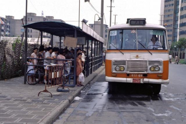 这是90年代的上海带你重回老上海回顾那些曾经的岁月