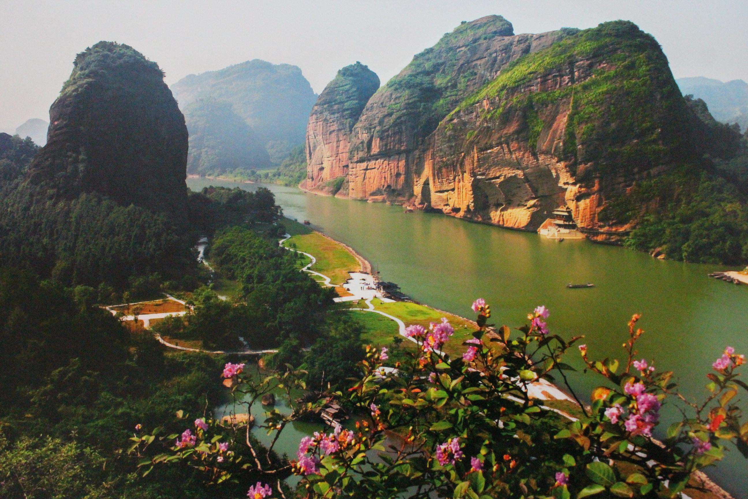 今年2月,中国电信江西公司推进龙虎山5g 智慧旅游项目,此举意味着江西