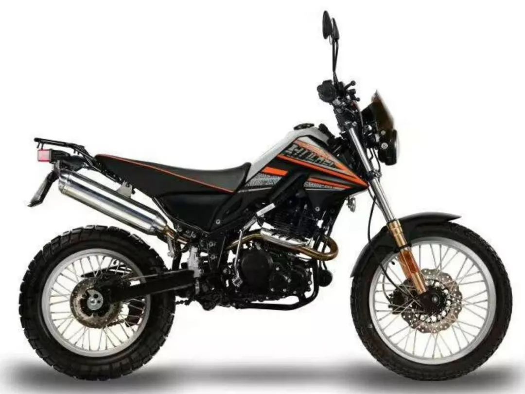 相约海淀驾校尝鲜试驾多款国四奔达鑫源摩托车