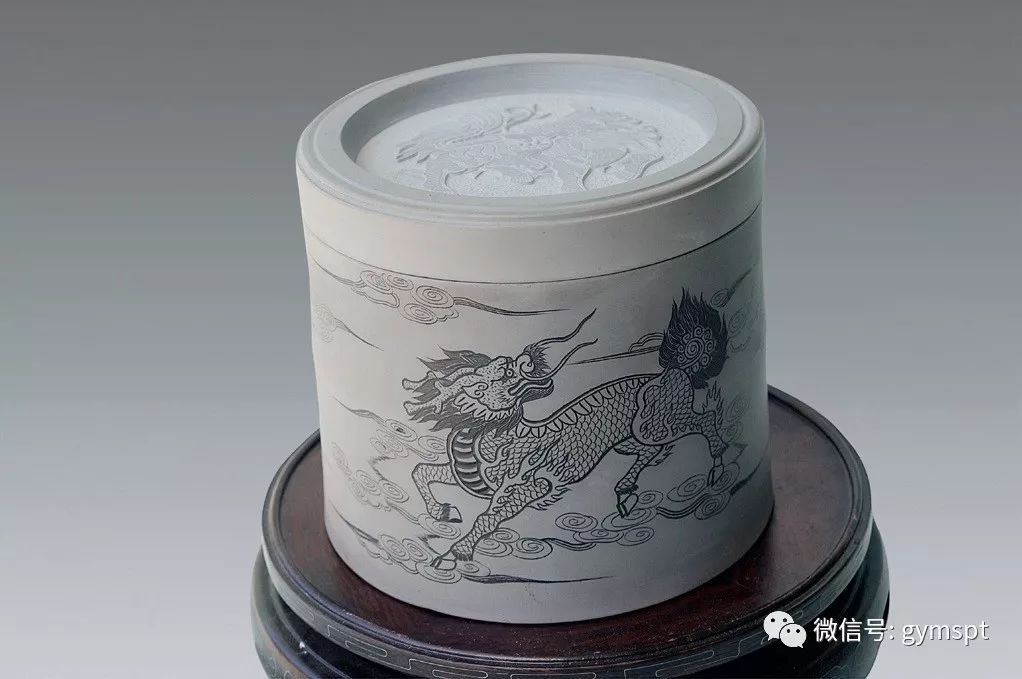 古朴典雅的陆慕蟋蟀盆_苏州