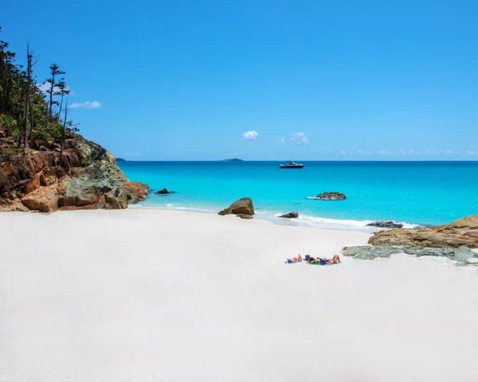 圣灵群岛白天堂沙滩一日游行程安排