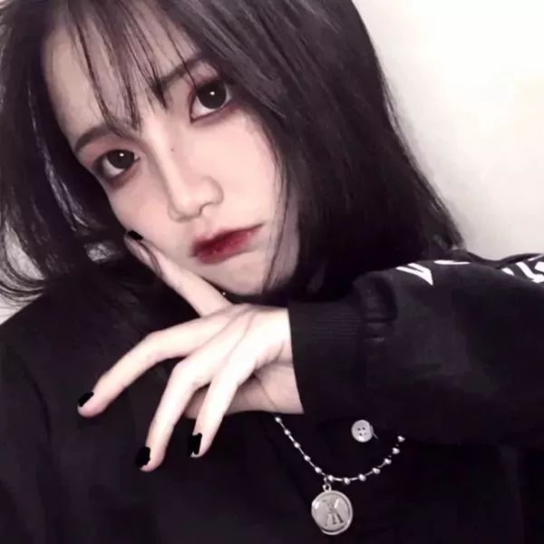 女生头像 | 路过全世界,只为遇见你 413