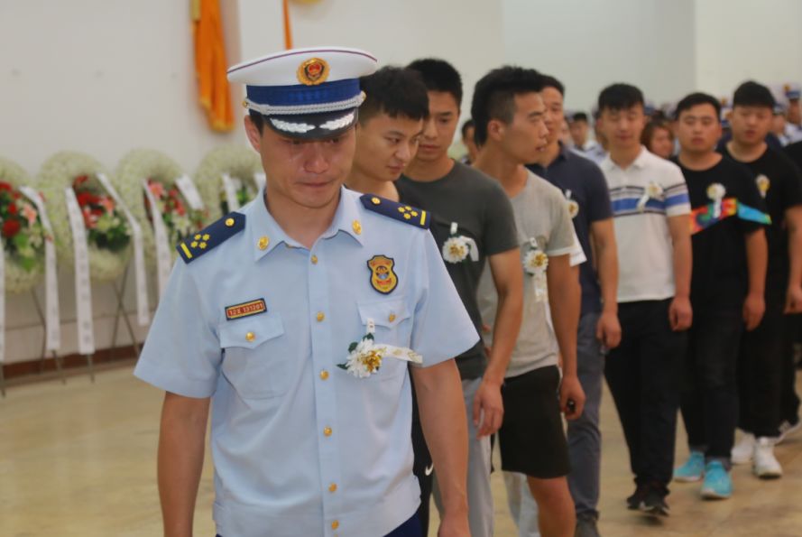 痛悼孙雷宇烈士一路走好