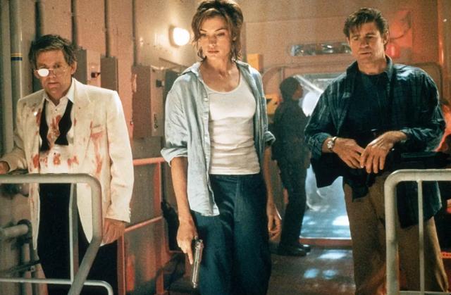 2.极度深寒 deep rising(1998)网友评论:震撼!