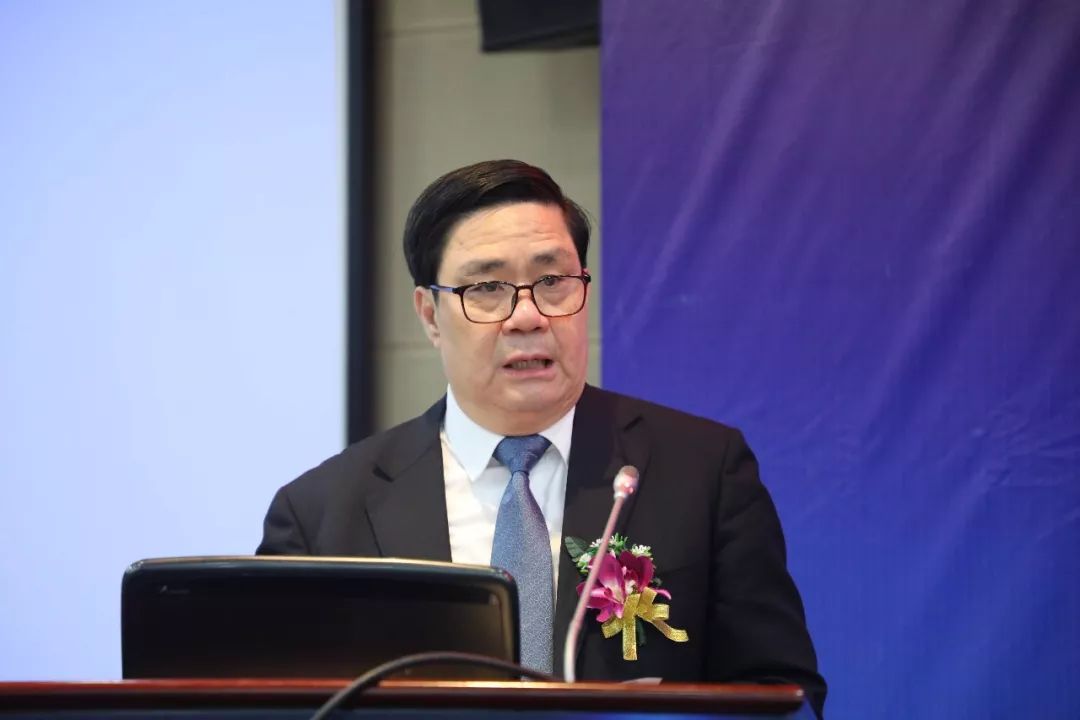 第五届国际骨与关节疾病高峰论坛召开,温建民教授连任会长