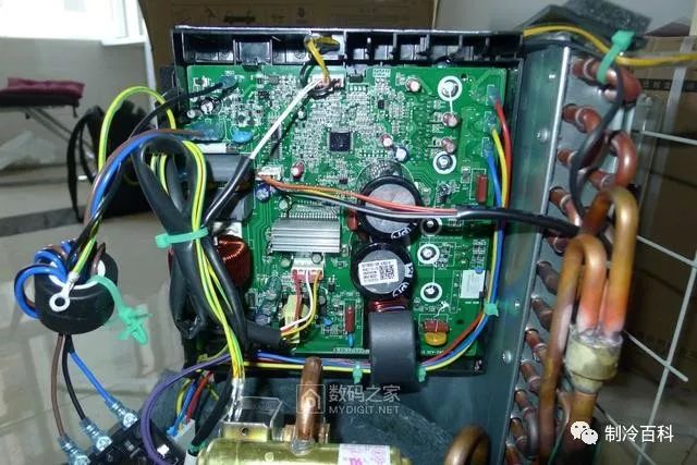 拆解格力一级能空调小米空调vs格力空调你选择谁