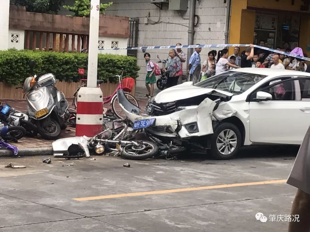 刚刚肇庆发生一场车祸图片