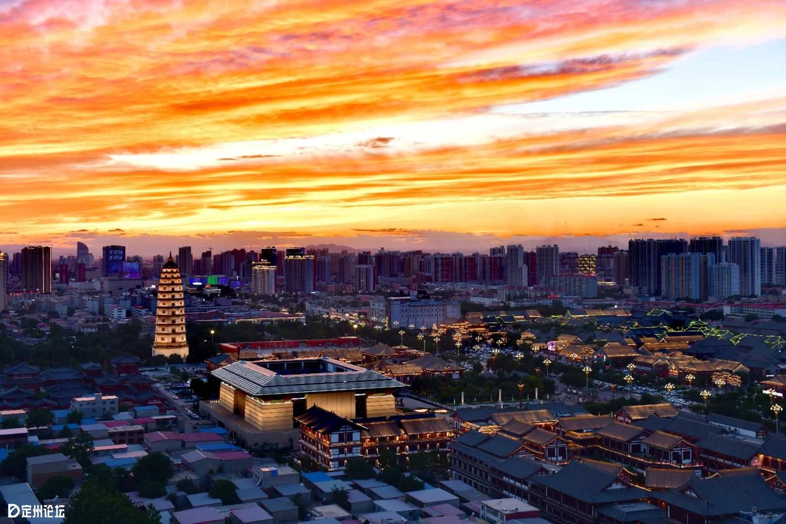 蓝天白云晚霞齐刷屏,河北定州真美!必须晒晒