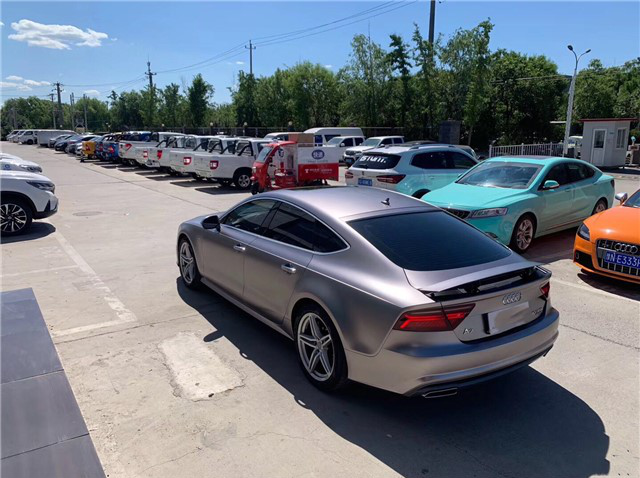 惊喜来的就是这么快奥迪a7改色电光战斗灰