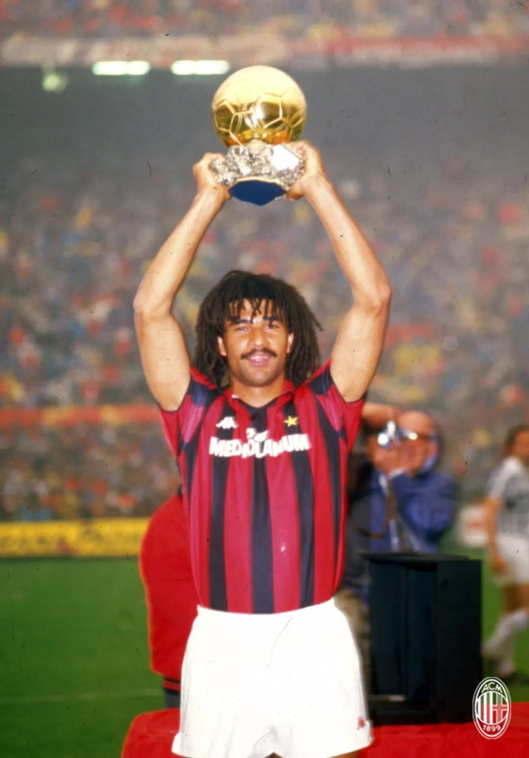 橙色风暴席卷后的不朽印记