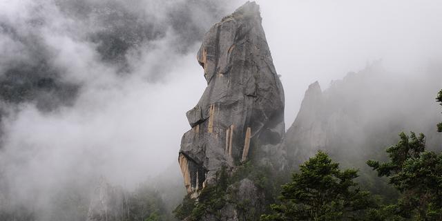 嘎达山风景区图片