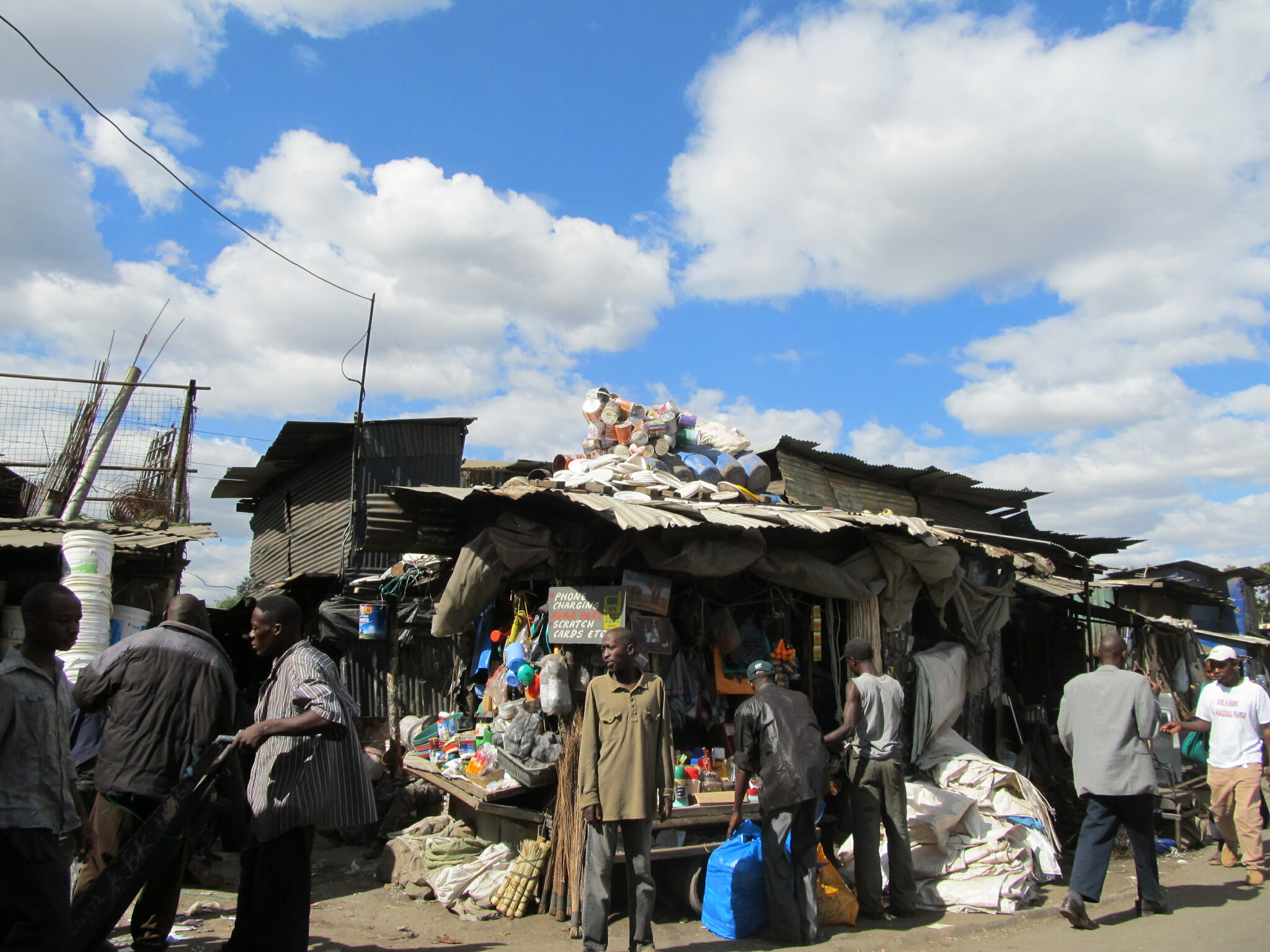 中国积极帮忙非洲为何还那么贫困是真的因为懒吗