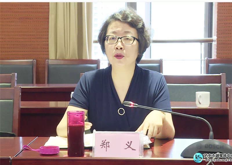 当天上午,在六库举行捐赠仪式,州委常委,州委宣传部部长郑义,州委常委