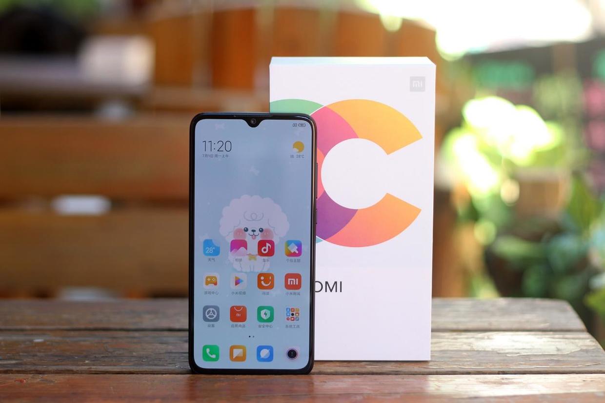 4030大电池3200万自拍小米cc9上手心动