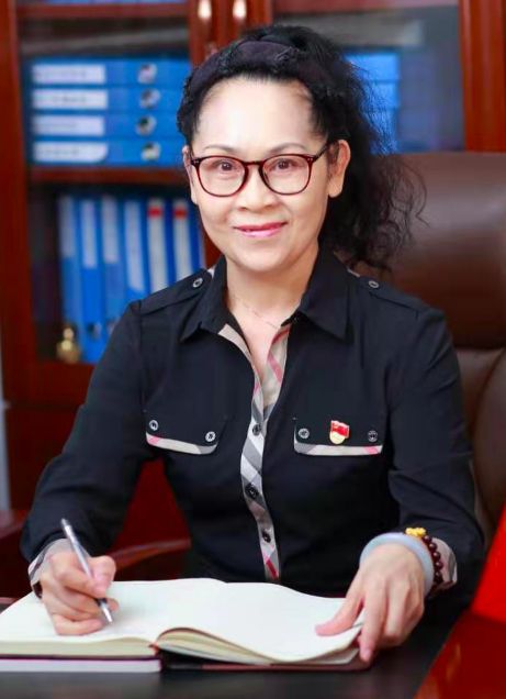 融侨中心幼儿园园长 陈晓玲教育的技巧在于教师如何释放对孩子的责任