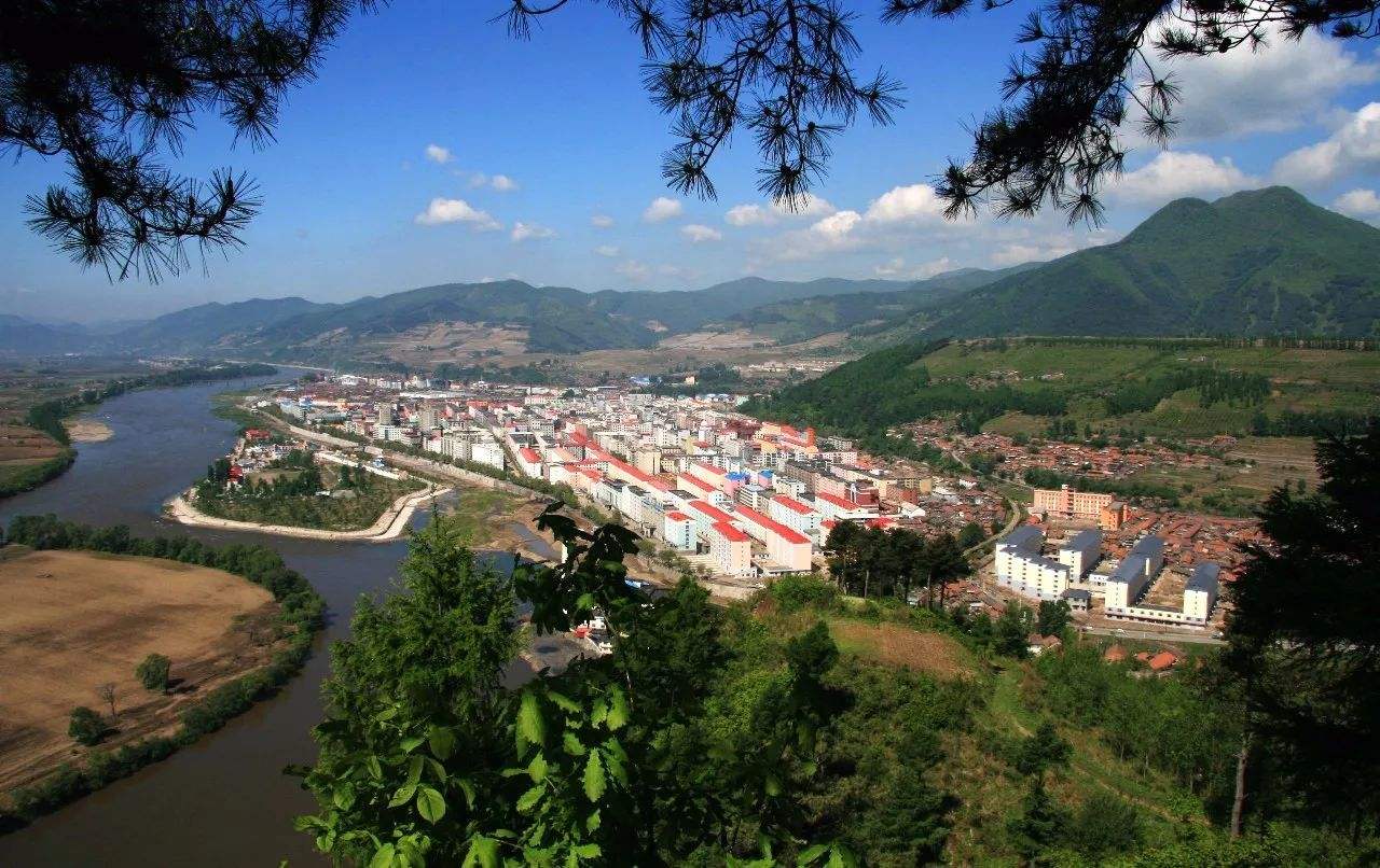 我市学生食堂接受白山检查 2020-09-24 18:33 (来源:临江教育在线)