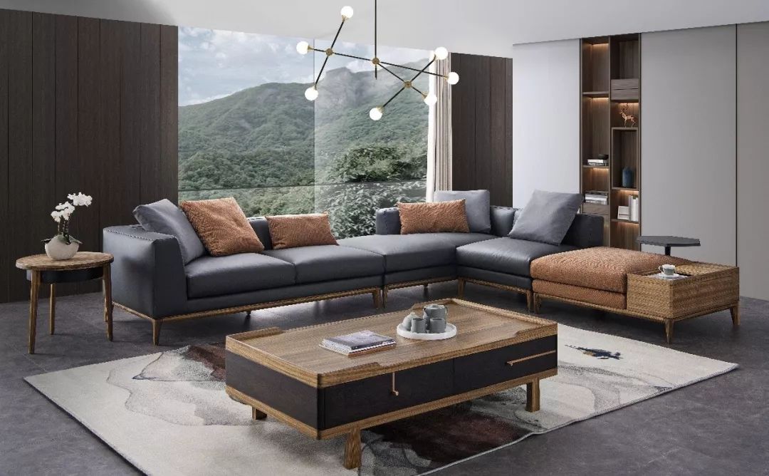 黛柏睿位于广州白云区江高镇,工厂工业园有 16 万平方米,拥有4个家具