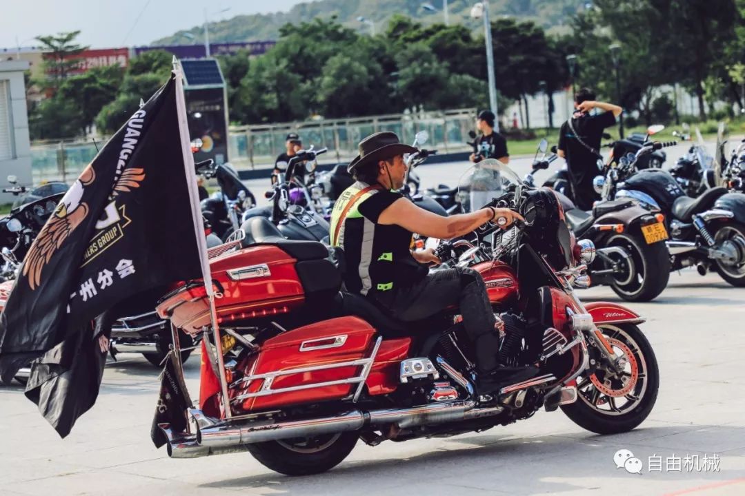 骠骑海丝动力摩托文化节闭幕摇滚机车巡游尽显激情丨业界