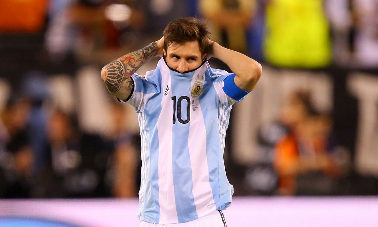 原创盘点梅西五年来三大杯赛十次无缘冠军:沧海横流,不变的是梅西的