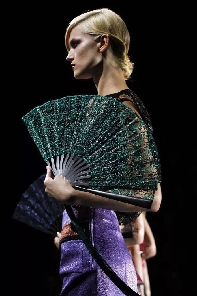 中国风太图看了这些大牌设计你就知道了