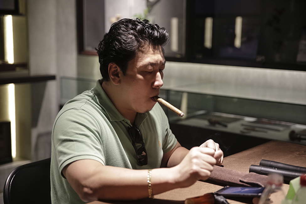 王政介绍潘趣双皇冠王政古巴现场淘宝潘趣双皇冠雪茄少之又少