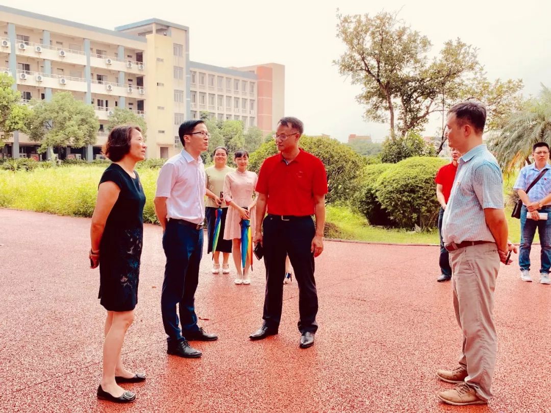 陈村青云中学校长图片