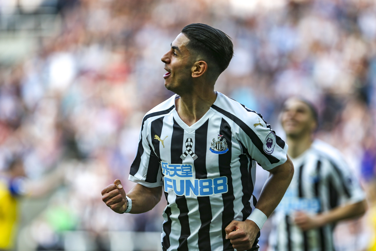 直播吧7月4日讯 天空体育消息,莱斯特城已经就阿约泽-佩雷斯的转会与