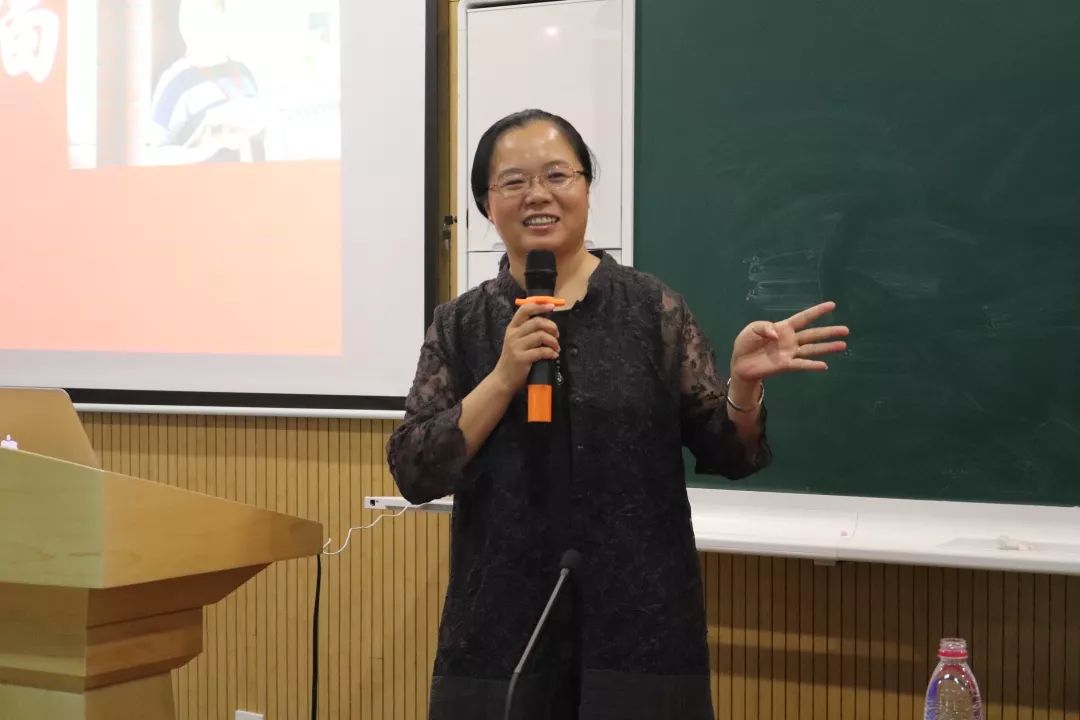 读懂孩子做教育的点燃者富阳中学国际部第一届德育论坛