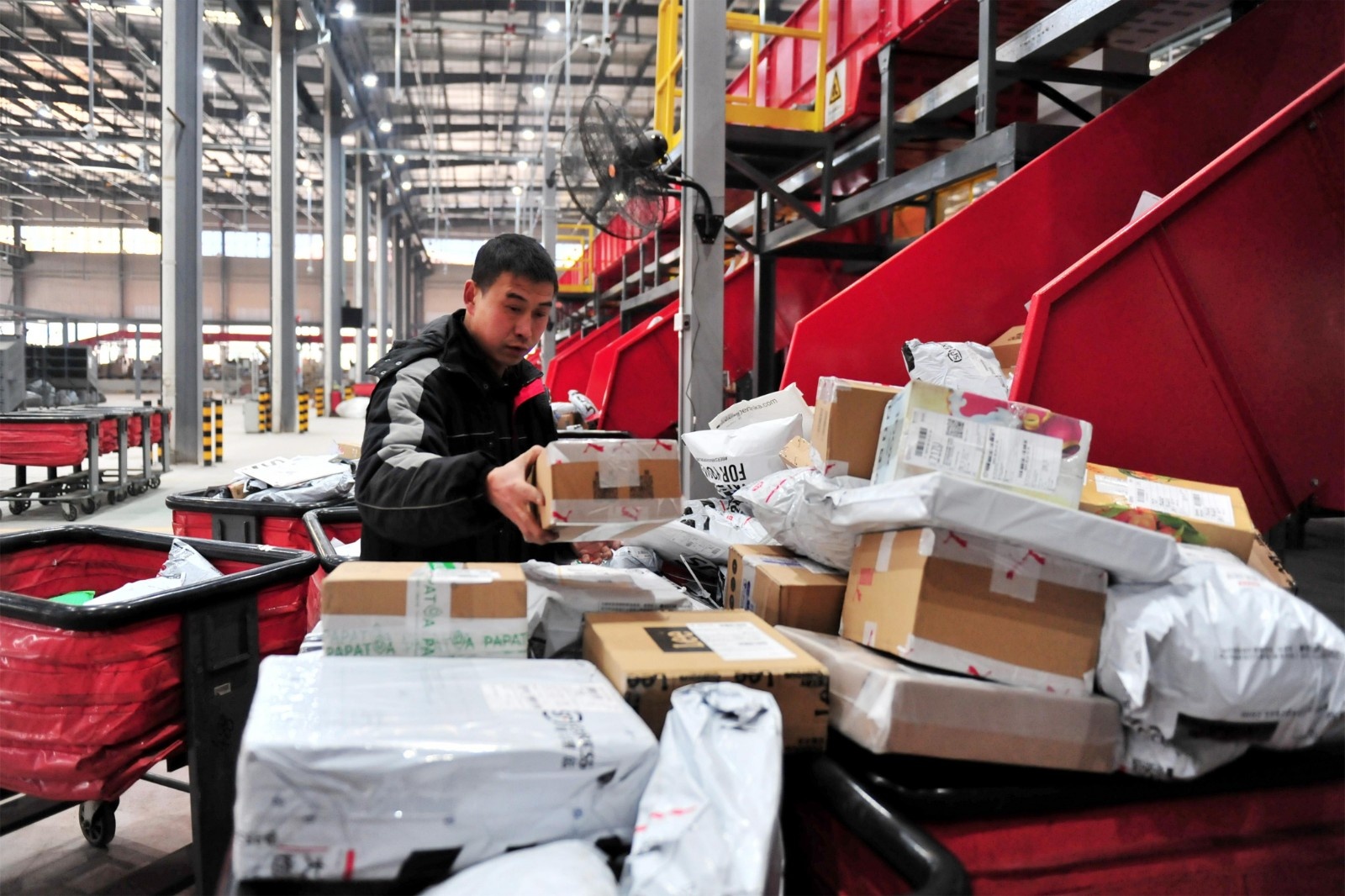 投5000万成立顺丰快运顺丰大手笔花钱背后有何用意