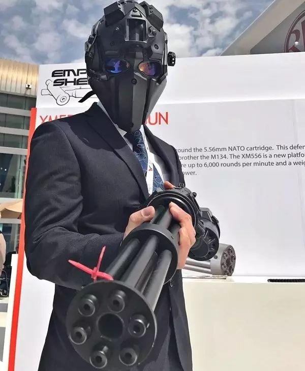 武装到牙齿的黑科技头盔!专为特种部队开发,能挡住ak的子弹!