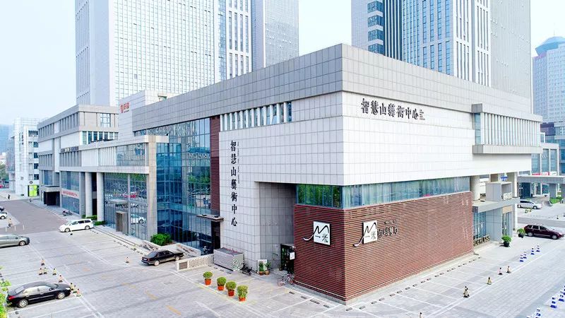 99智慧山飞鸟剧场坐落于智慧山艺术中心二楼,这里经常会上演先锋