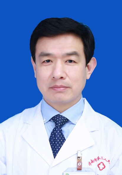 王鲁军主任医师,济宁医学院兼职教授,济南市名中医,济南市卫生局专业