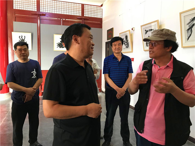 巨剑汉字艺术展在乾县举办