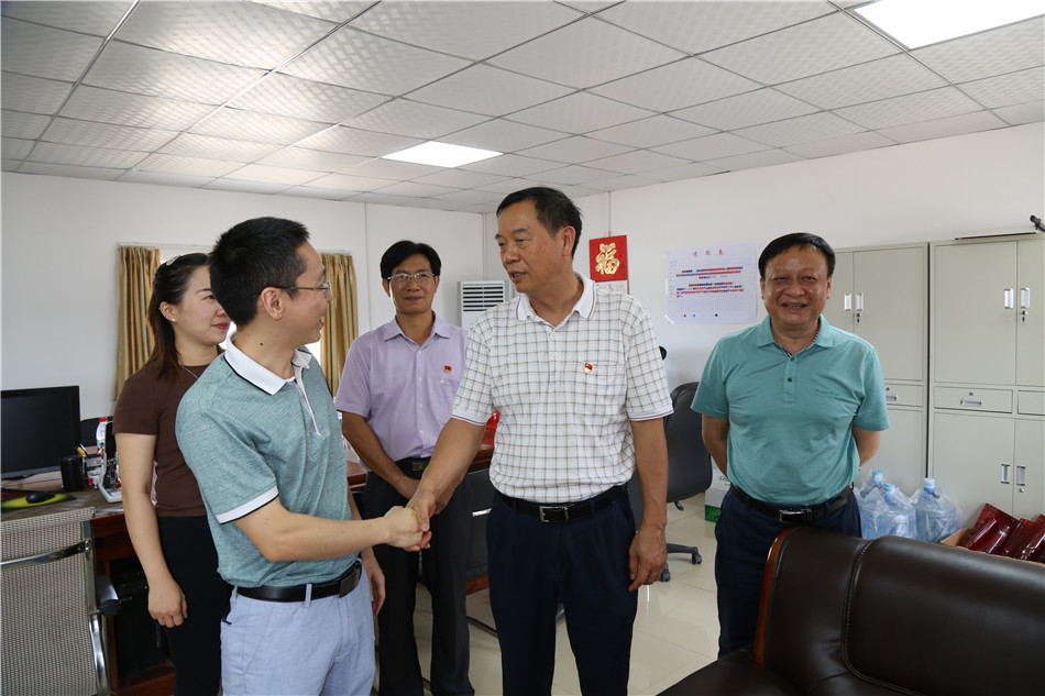开平市领导张星杰开展暖企行动 助推企业发展壮大