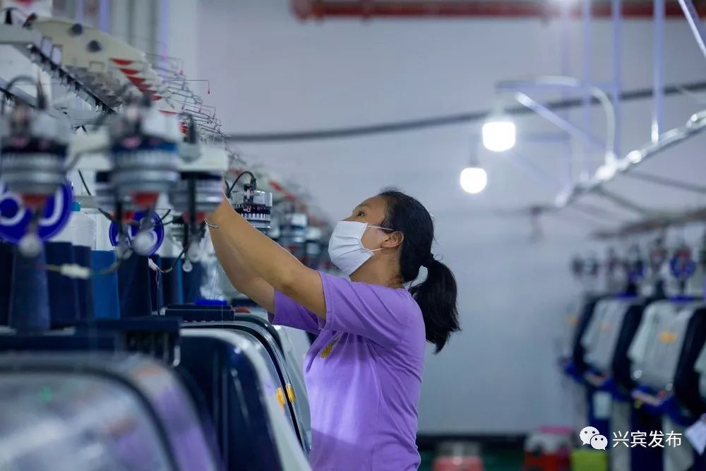 万才返乡返乡创业投资办厂惠及乡亲播撒希望