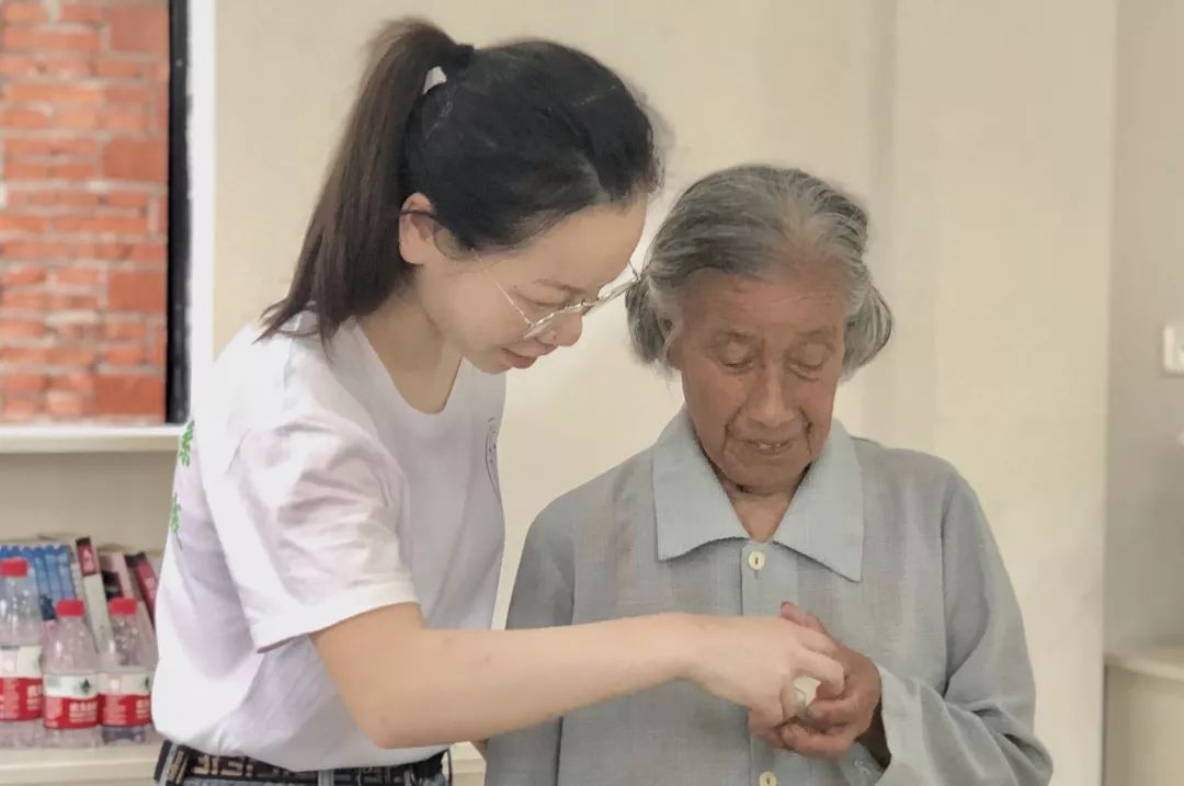 【会计实践】暑期公益讲堂之与孩子们的温馨时光,今日"想说"—郁璐