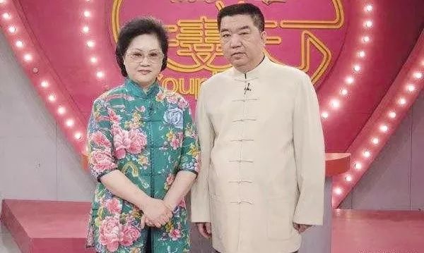 在女儿眼中,他是绝对好爸爸孟凡贵是著名的相声演员.