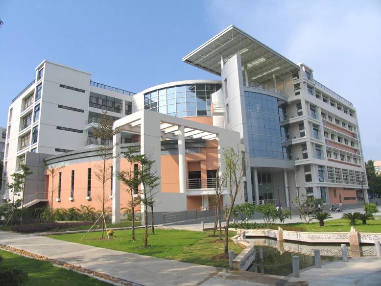 肇庆学院优秀博硕士招聘启事