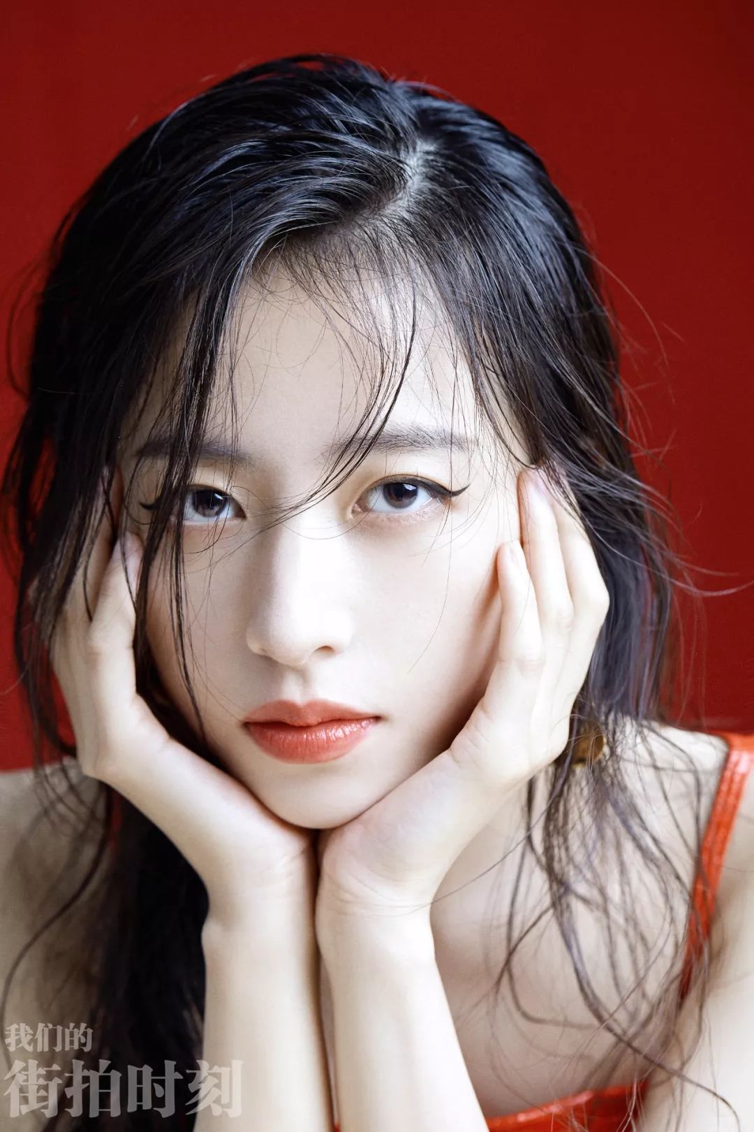 周雨彤清野颜女孩的ab面