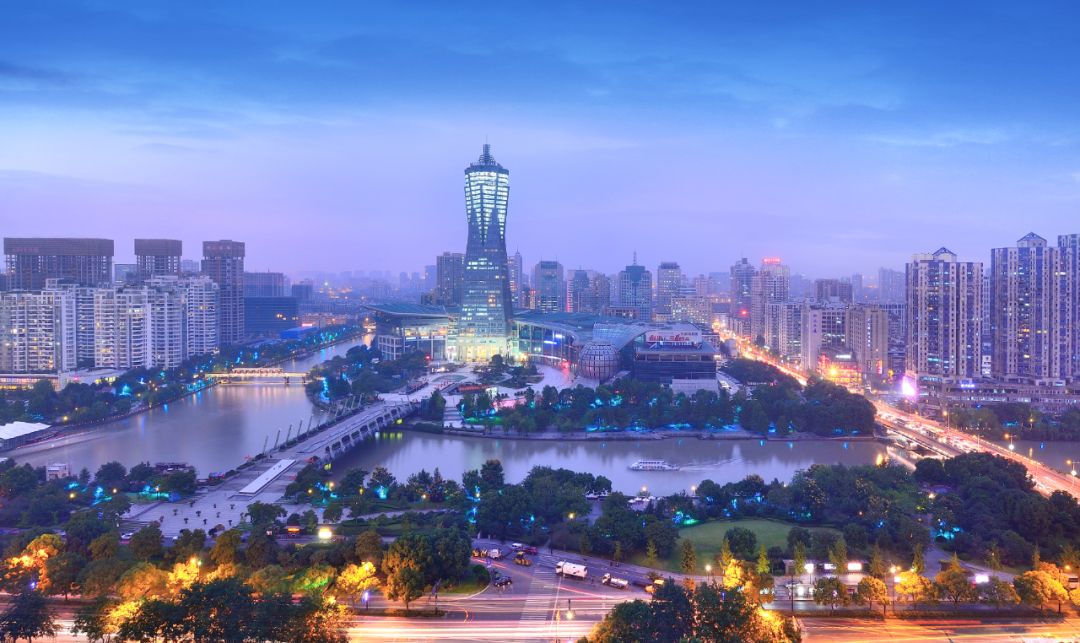 武林正芯,入境西湖,最后一席亿值华墅敬候塔尖人物!_杭州