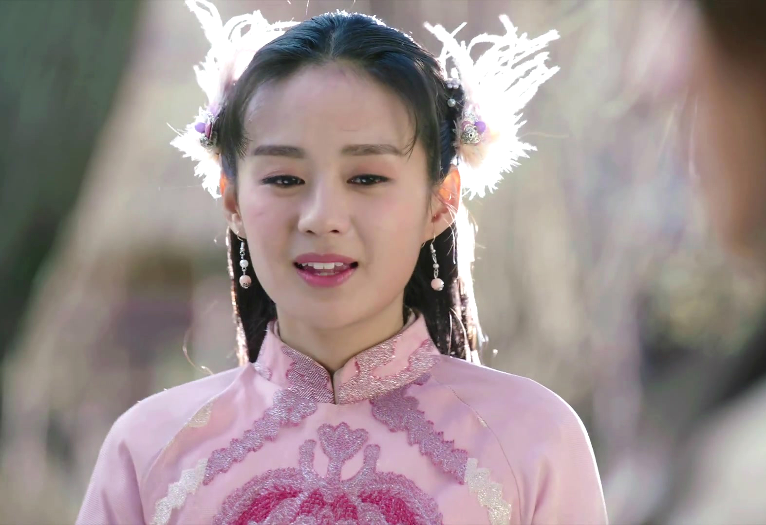 《奇星记》中郑合惠子扮演紫苏,在《夏至未至》中郑合惠子是敢爱敢恨