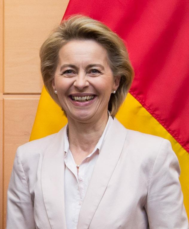 德国女国防部长的年龄图片