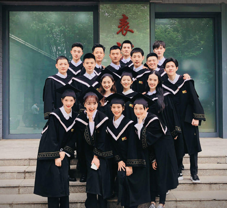 北影毕业照走红 许淇杰却说以后请叫我演员_表演