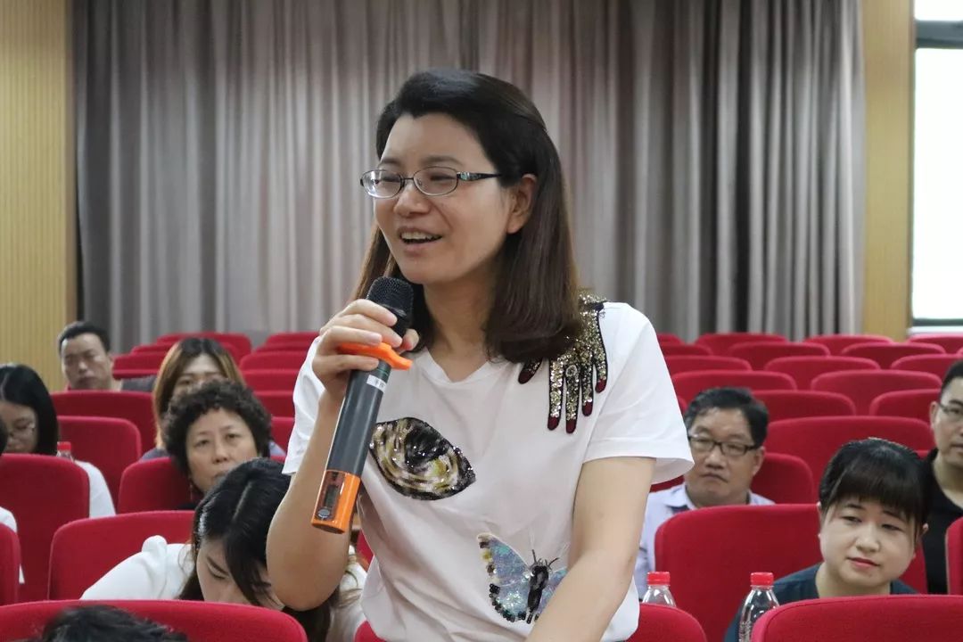 读懂孩子做教育的点燃者富阳中学国际部第一届德育论坛