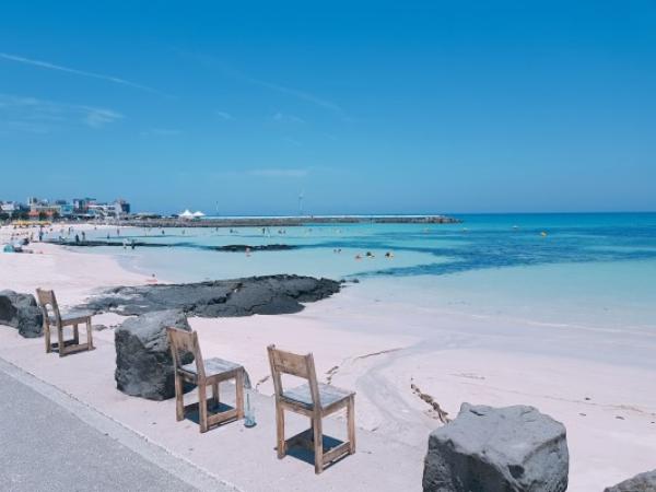 情侣韩国游之月汀里海边