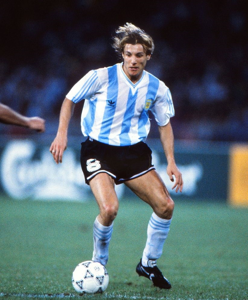 国米高层将告知梅西:让劳塔罗再留一年_伊卡尔迪