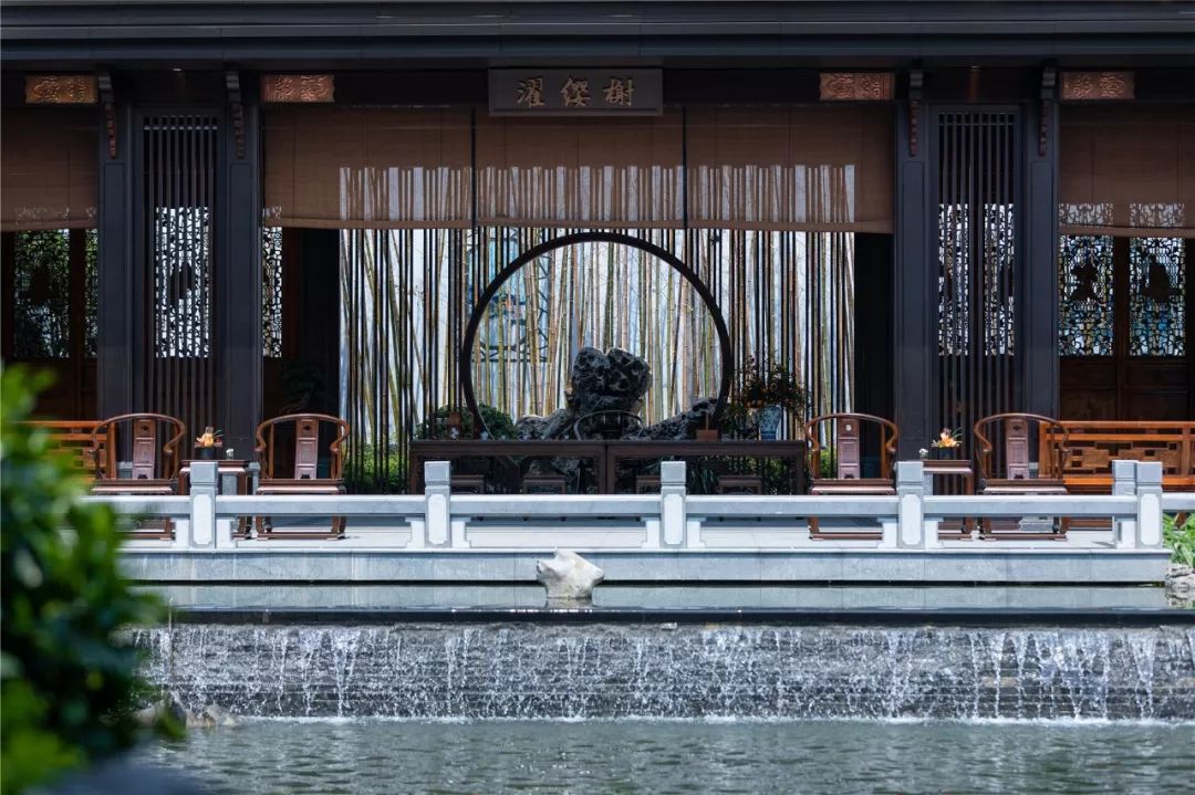 掩映山水的意境院落探秘遂宁邦泰河东院子的东方美学