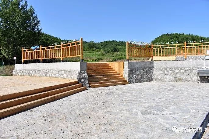 长平村首届休闲采摘节暨吉林省航空运动锦标赛即将开幕