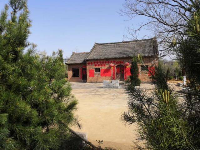 洛阳古韩城秦王寨遗址新考