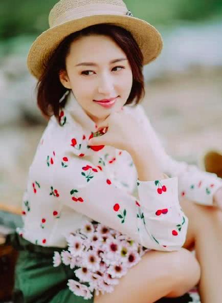 曾经央视小花张蕾近照曝光40岁的她依然风韵犹存网友赞